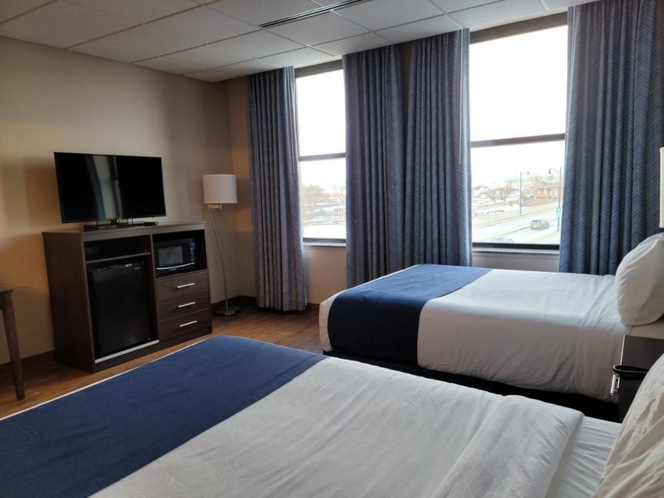 Ariel Broadway Hotel Hotel in Lake Erie