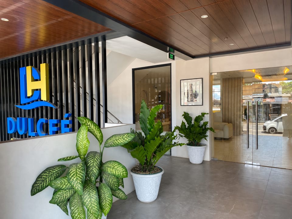 Dulcee Suites - Minglanilla Hotel in Central Visayas