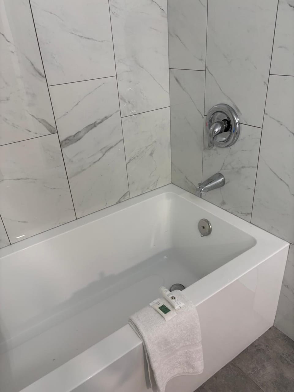 Rundle Inn and Suites Hotel in Edmonton