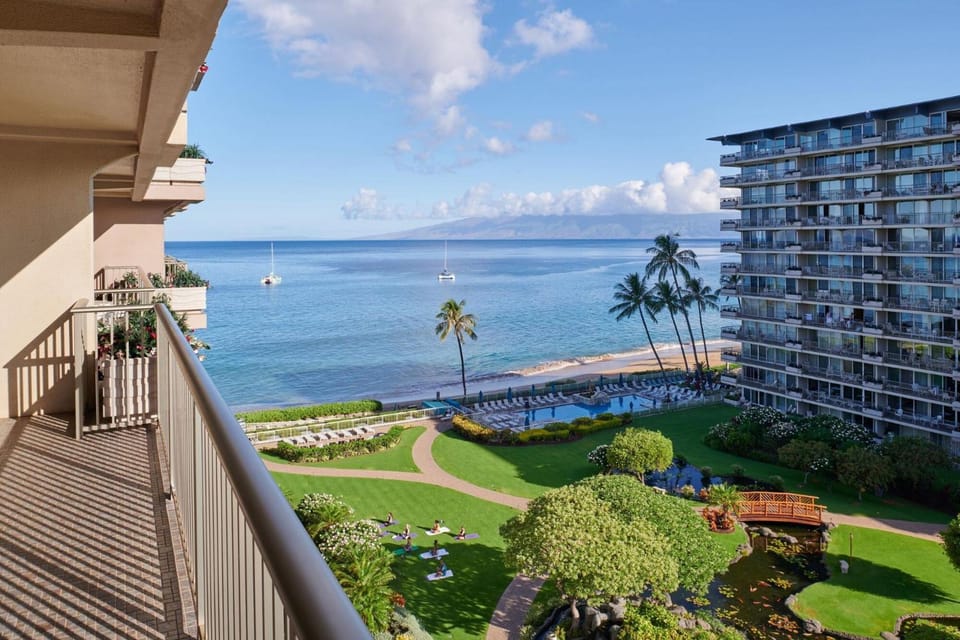 AEI at The Whaler Kaanapali Beach Resort Apartment hotel in Kaanapali