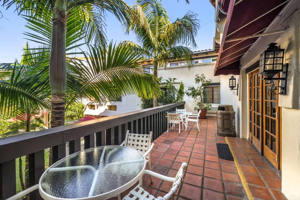 Best Western Plus Carpinteria Inn Hotel in Carpinteria