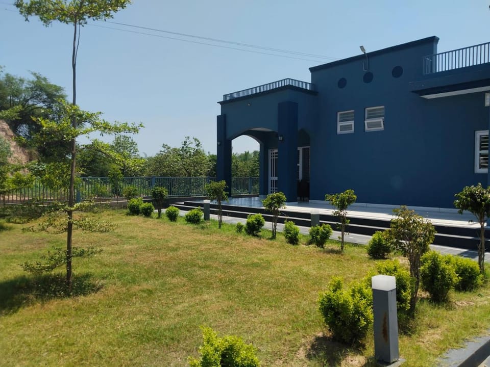 Farmhouse BS86 & Swimming Pool Resort in Punjab, India