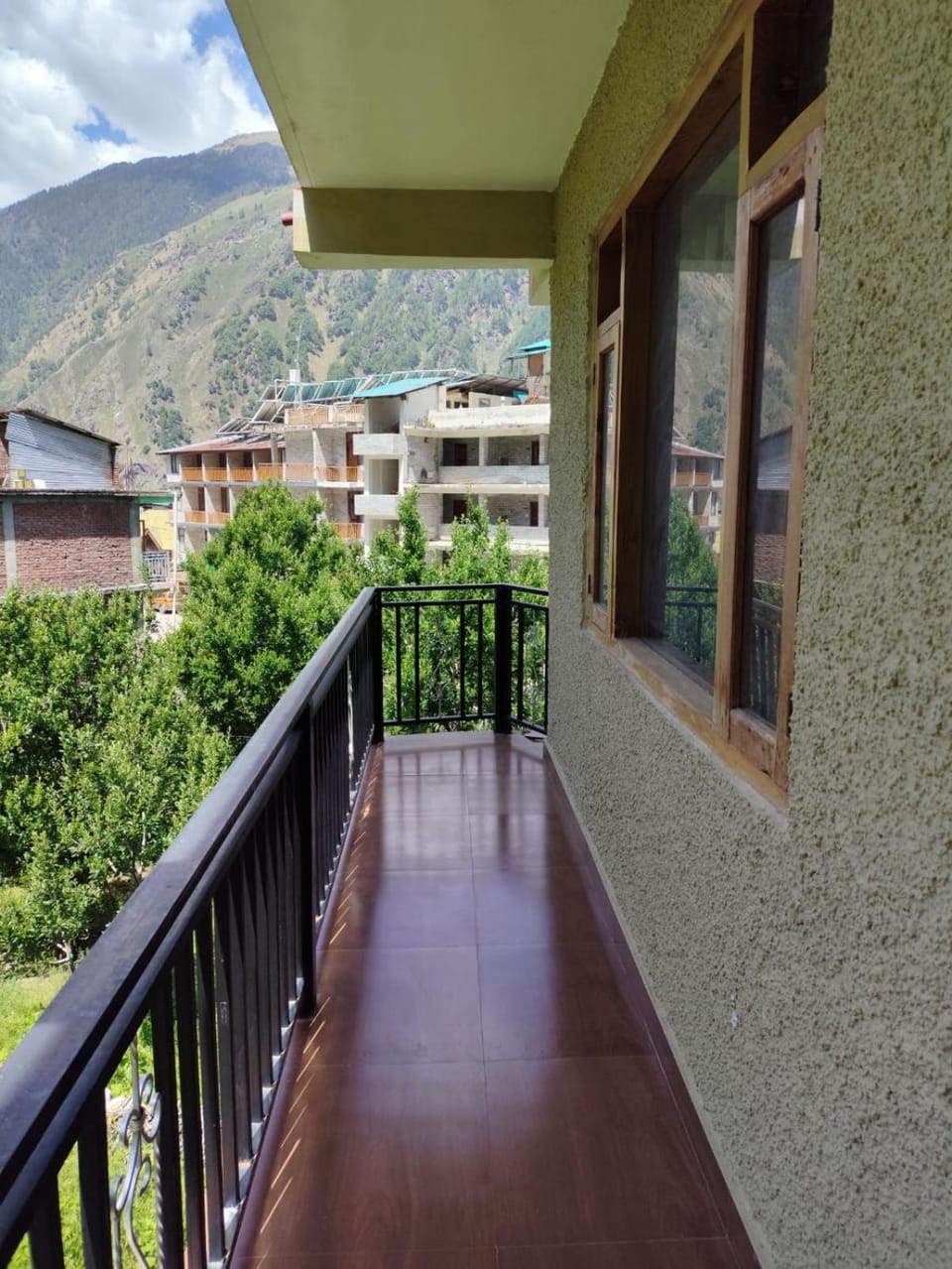 Katha Inn | The Mountain Haven Hotel in Himachal Pradesh