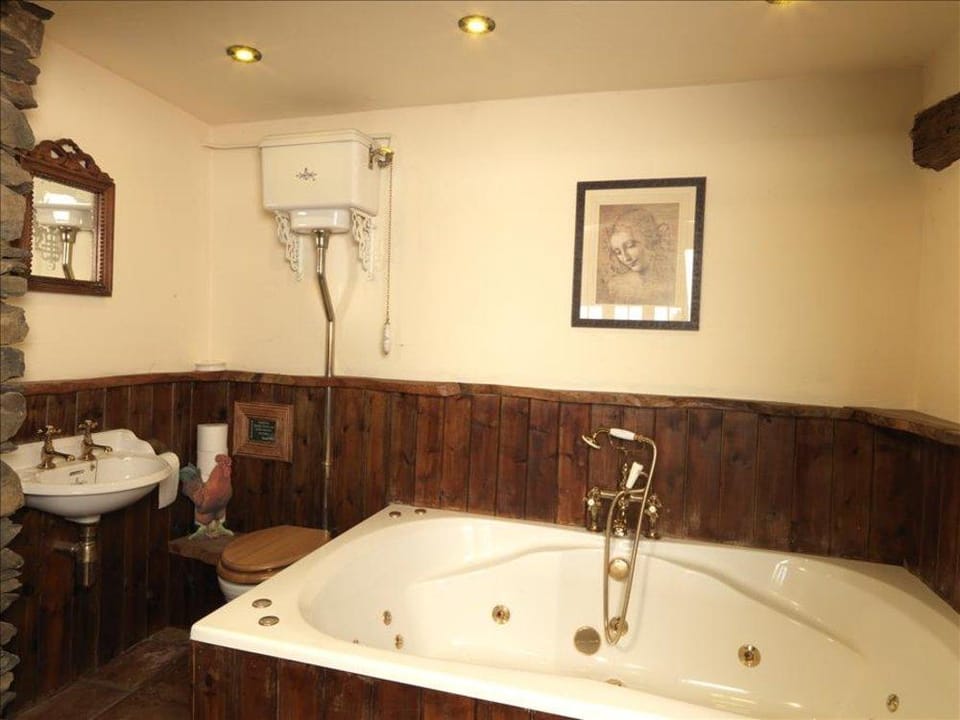 Summerhill Cottage Windermere The Lake District Hotel in England