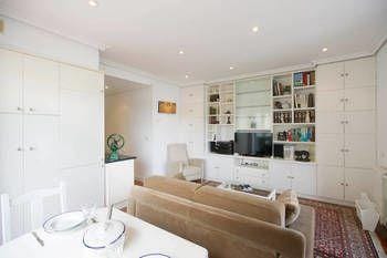 BREATHTAKING TERRACE VIEWS - by SanSebastianApartments.es Hotel in San Sebastian