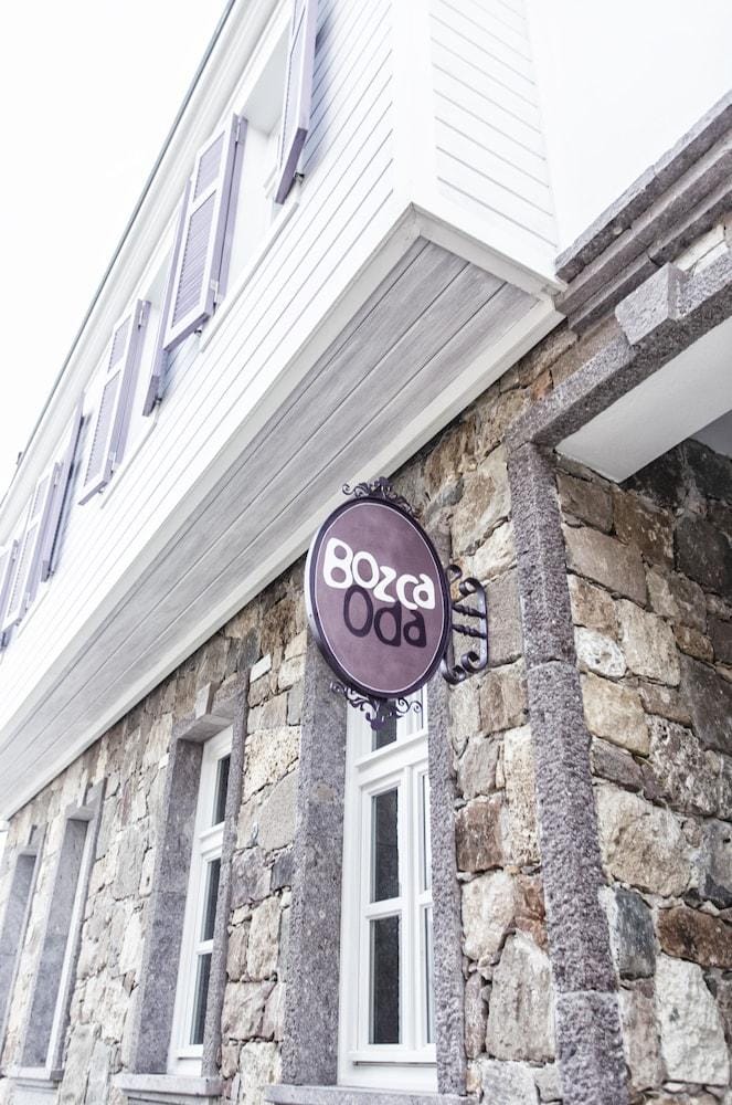 Bozca Oda Hotel in Decentralized Administration of the Aegean
