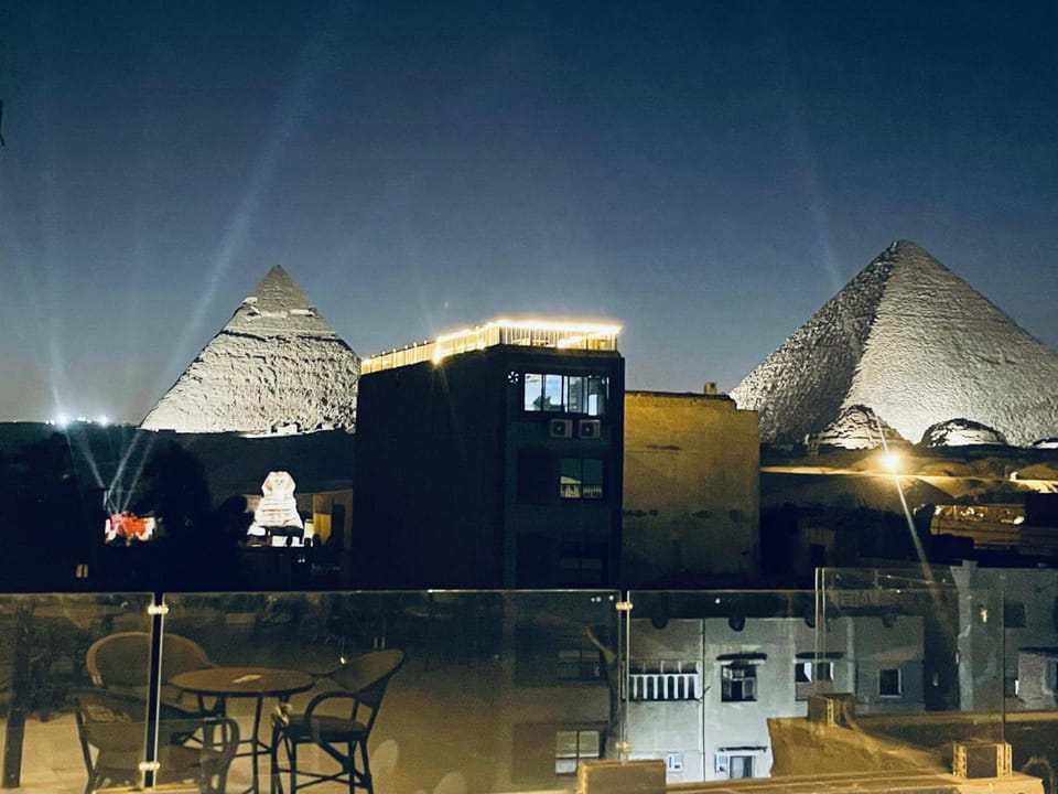 Prince Pyramids inN Hotel in Egypt
