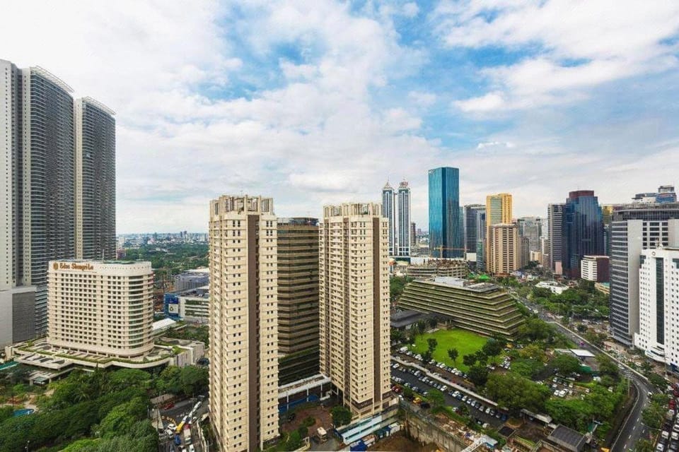 Ortigas CBD Near Business & Shopping Hubs Hotel in Mandaluyong