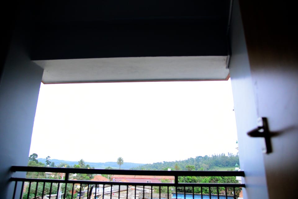 Aldur Residency Hotel in Karnataka