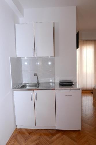 Prenociste-Vila Tasic Hotel in Serbia
