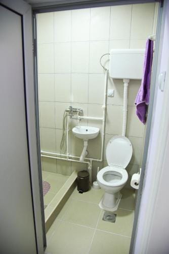 PRENOCISTE PILOT Hotel in Serbia