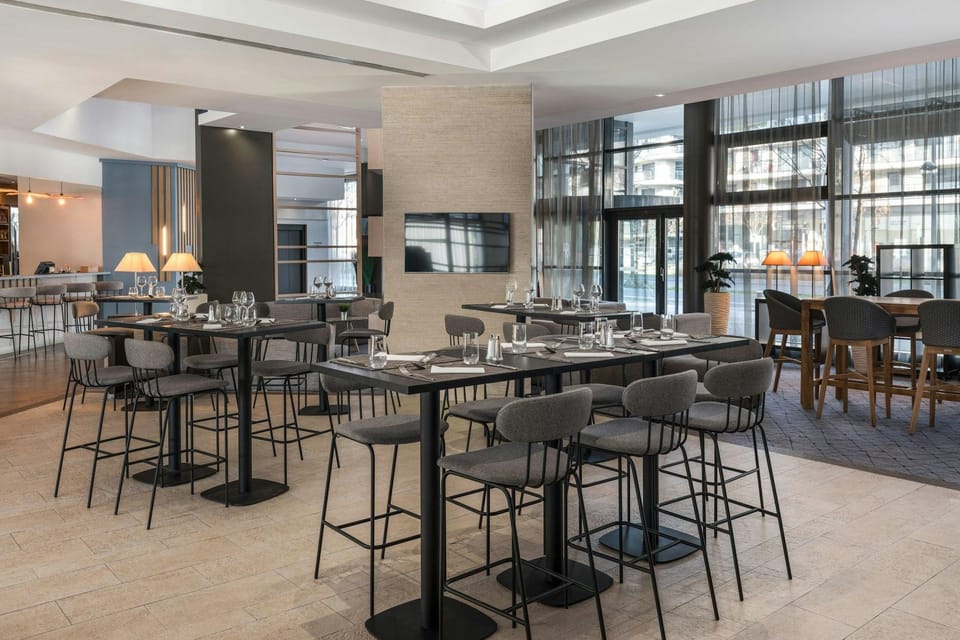 Courtyard by Marriott Paris La Defense West - Colombes Hotel in Île-de-France