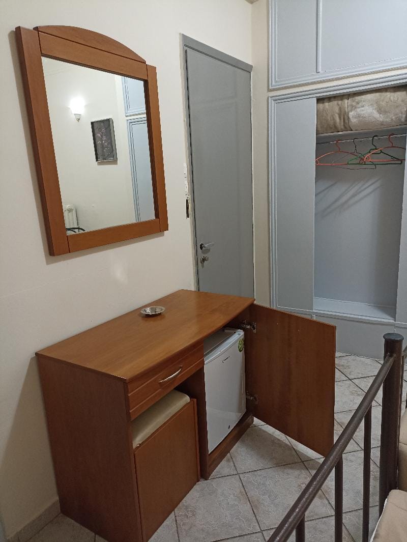 Elite Hotel Hotel in Athens