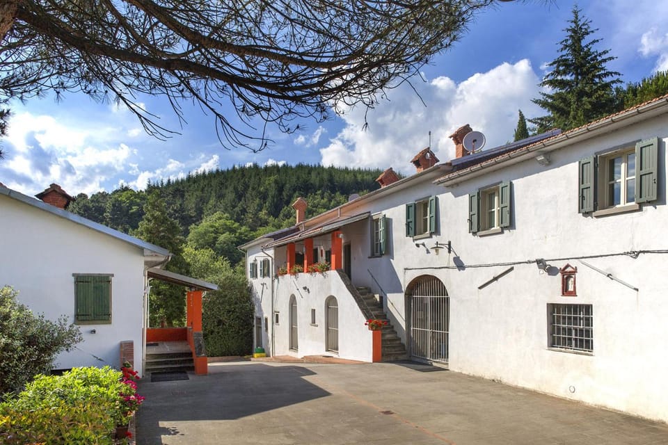 Agriturismo Pratofranco Hotel in Province of Massa and Carrara