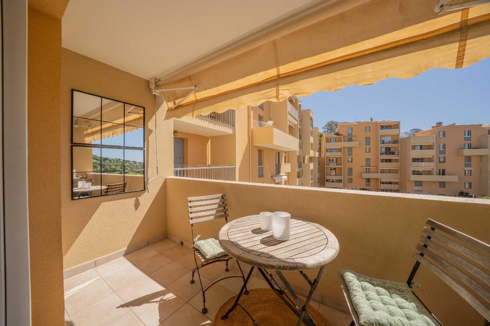 Charming 2BDR/4P apartment – Saint-Tropez Hotel in Saint-Tropez