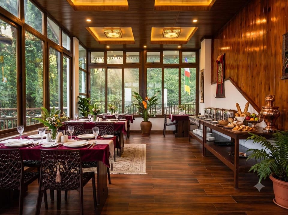 ANG'S Retreat By WINGS Expolores Hotel in India