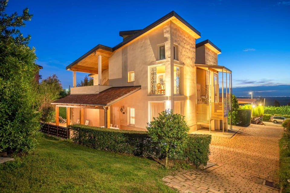 La Rosa Gialla Bio Apartments & rooms Hotel in Liguria