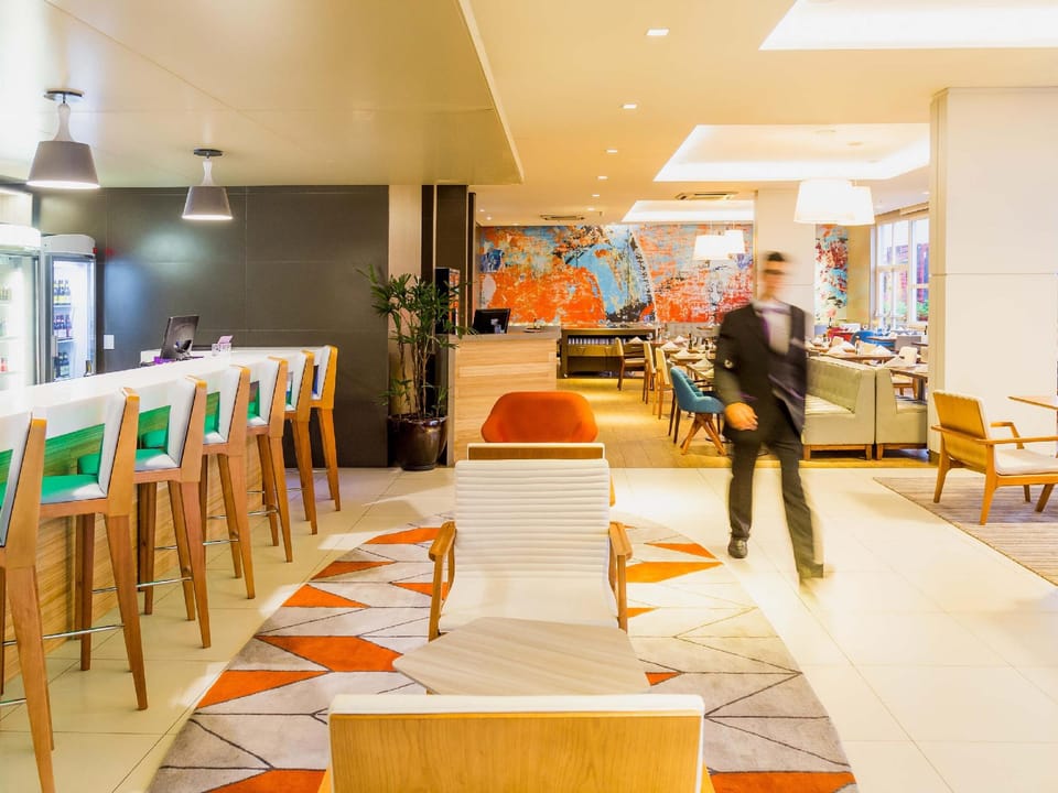 Bar/lounge