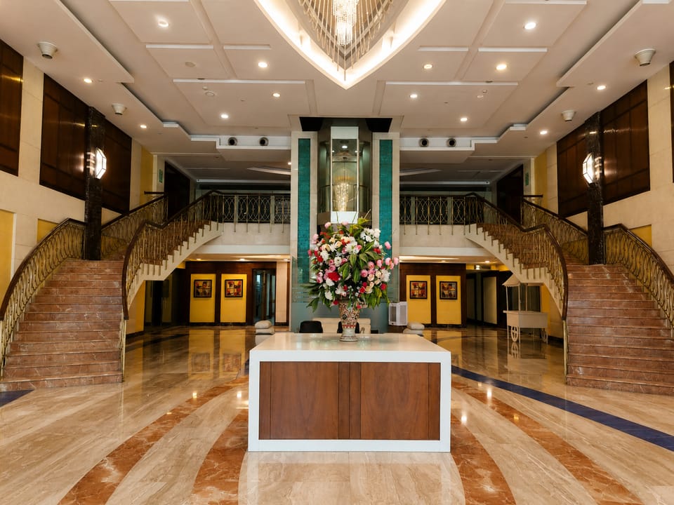 Bel-La Monde Blu, Chhattarpur Hotel in New Delhi