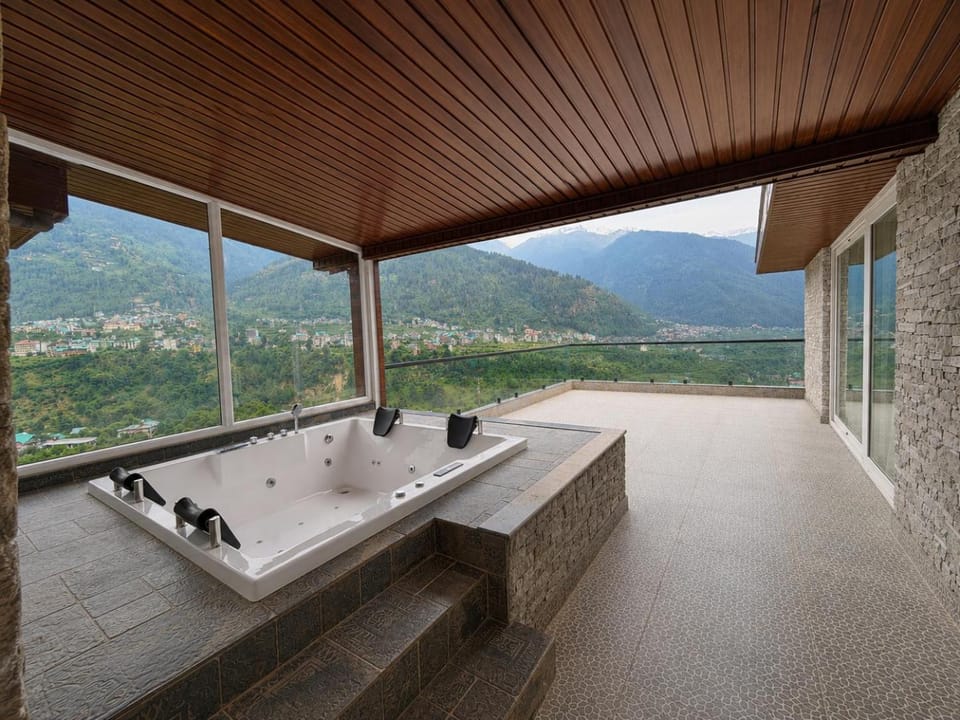 The himalayan chester Hotel in Himachal Pradesh