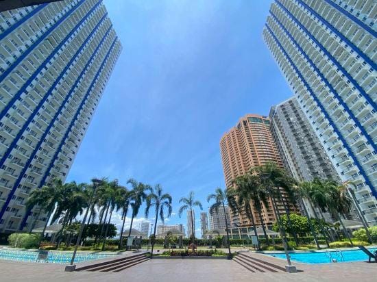 Citispace 1BR Suite at SM Light Residences Hotel in Mandaluyong