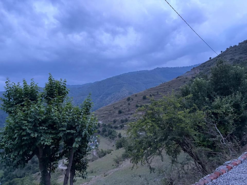Pahadi Aangan Chakrata Hotel in Uttarakhand