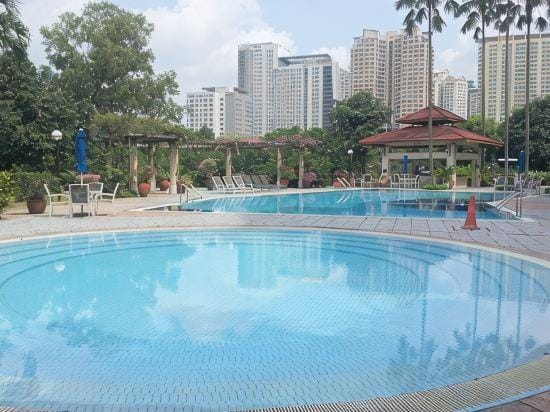 Mount Austin Muji Style 4 pax Deluxe Room Hotel in Johor Bahru