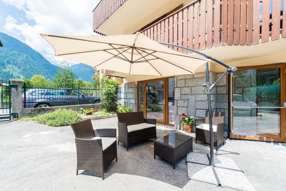 Residence Alpen Casavacanze Hotel in Pinzolo