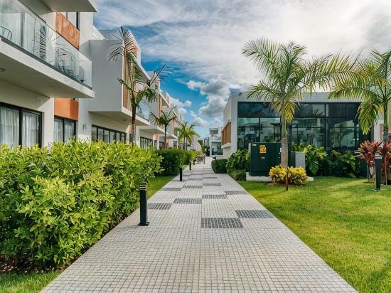 2-Level Retreat + Jacuzzi | Free Airport Transfer Hotel in Punta Cana
