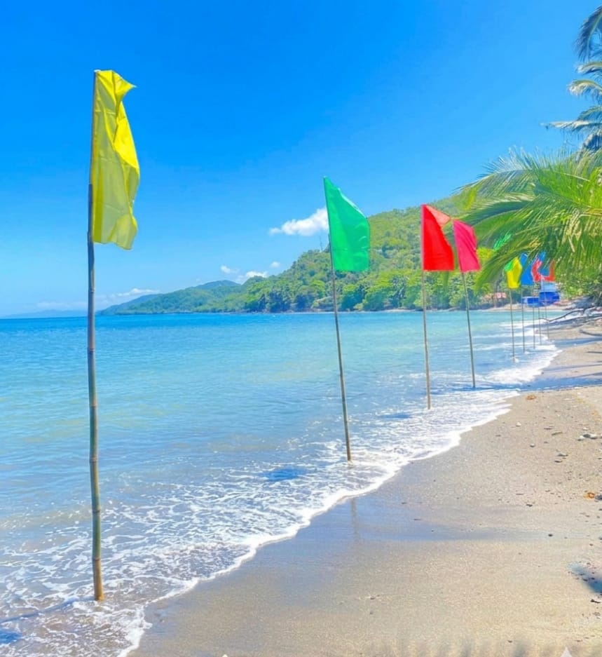 Kubo Real Beachfront  Bed and Breakfast in Calabarzon
