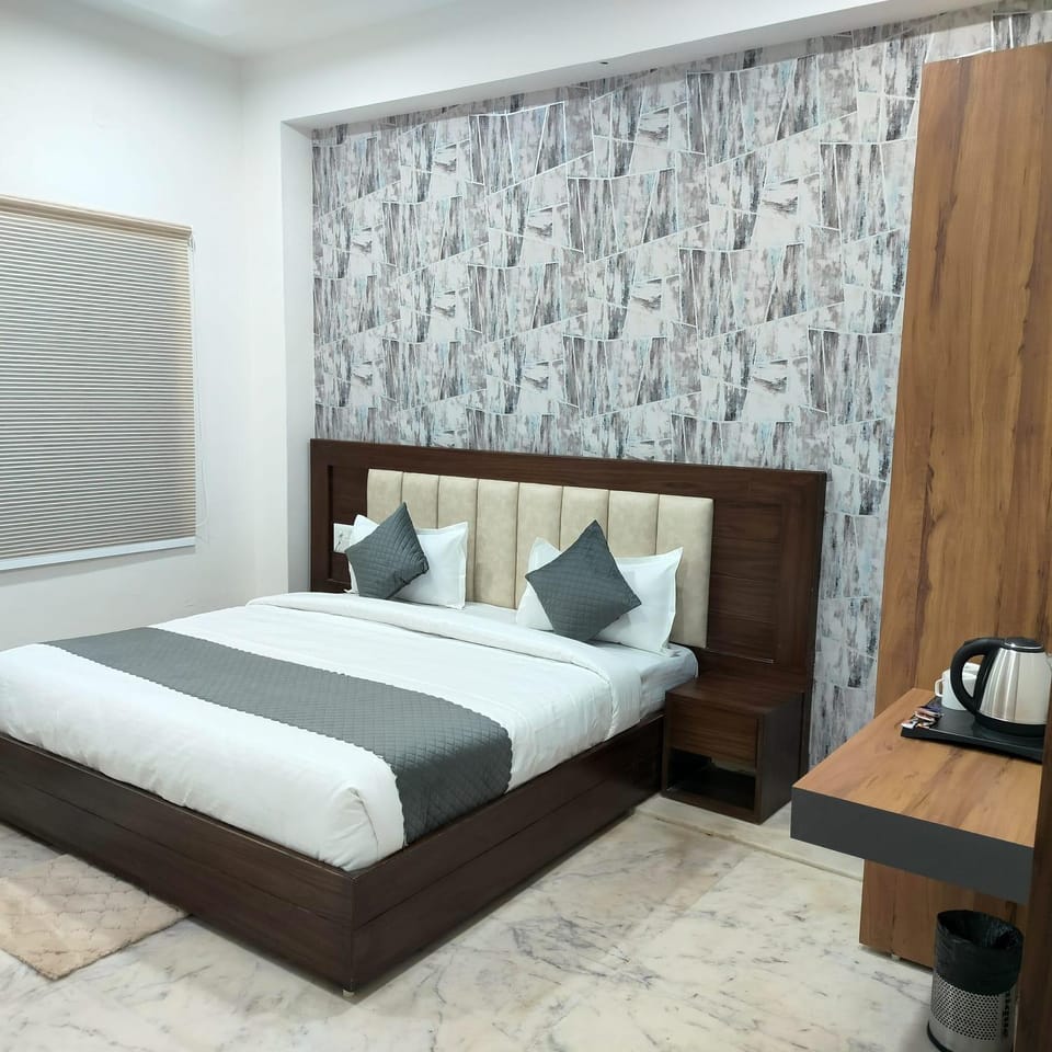Hotel Rockstar Hotel in Uttarakhand