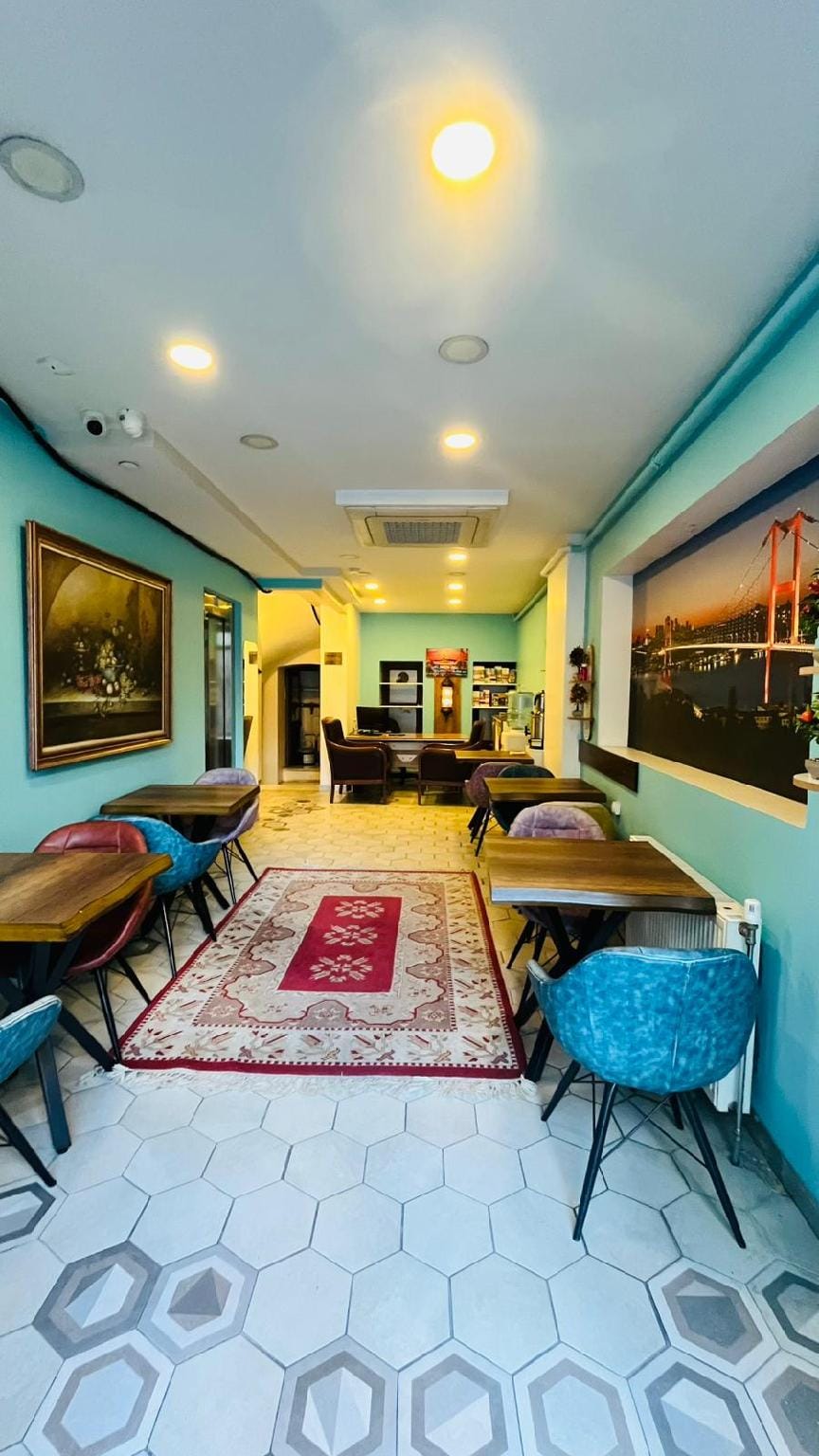 Bar/lounge