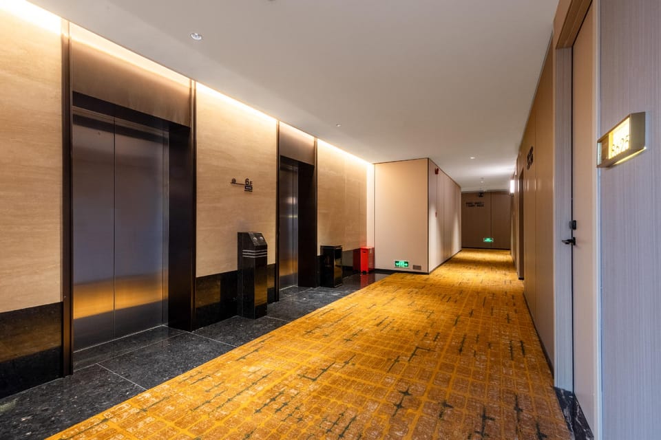 百合壹庭酒店佛山祖庙创意产业园店 Hotel in Guangzhou