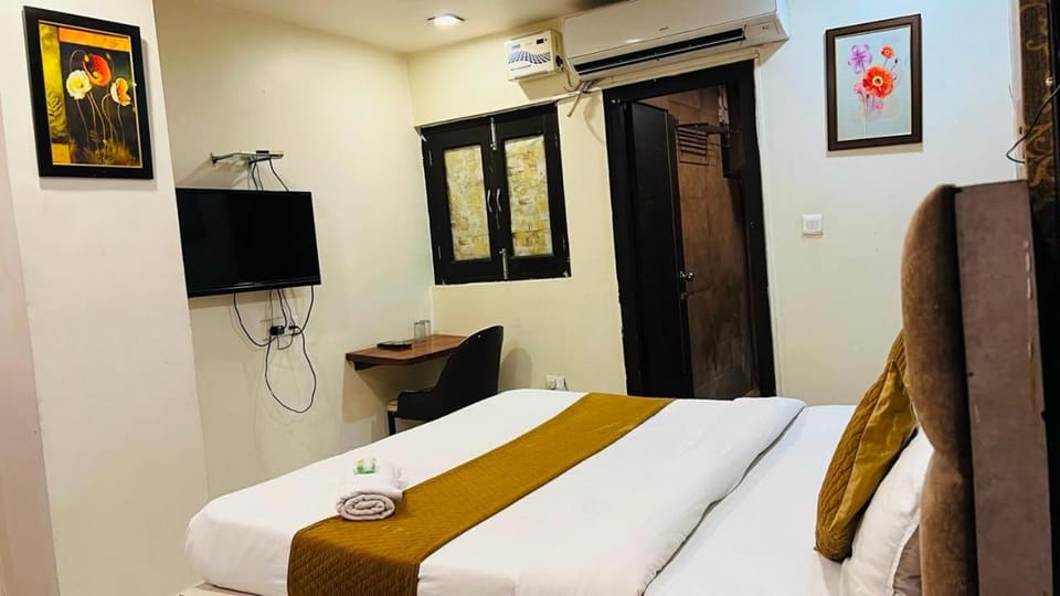 Hotel The Villa By MNG Rooms Hotel in Uttar Pradesh