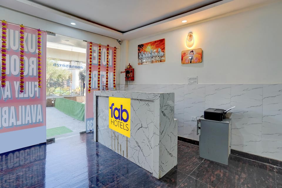Via Metro Inn Hotel in Noida