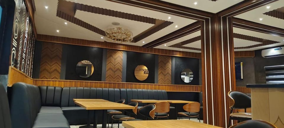 Bar/lounge