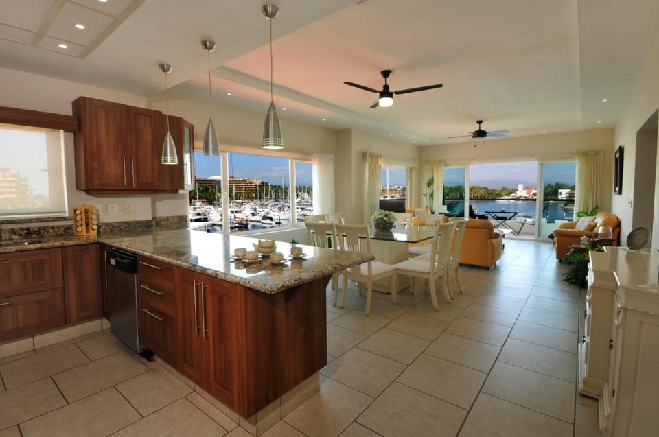 Marina Banderas Suites Hotel Boutique Hotel in Nuevo Vallarta
