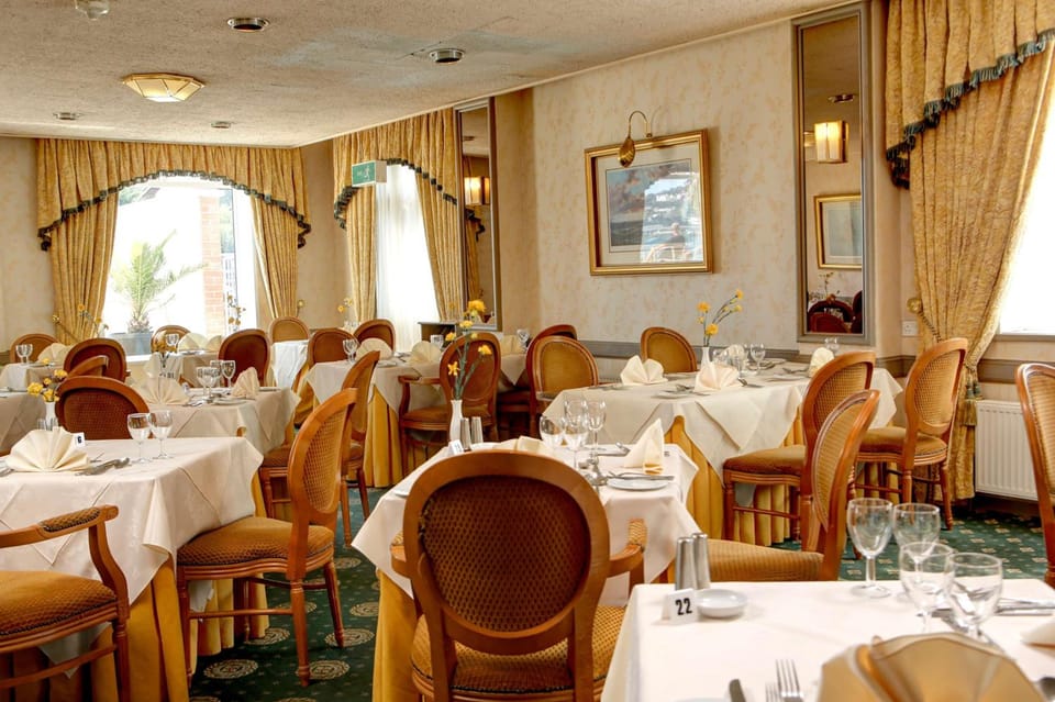 Livermead Cliff Hotel Hotel in Paignton