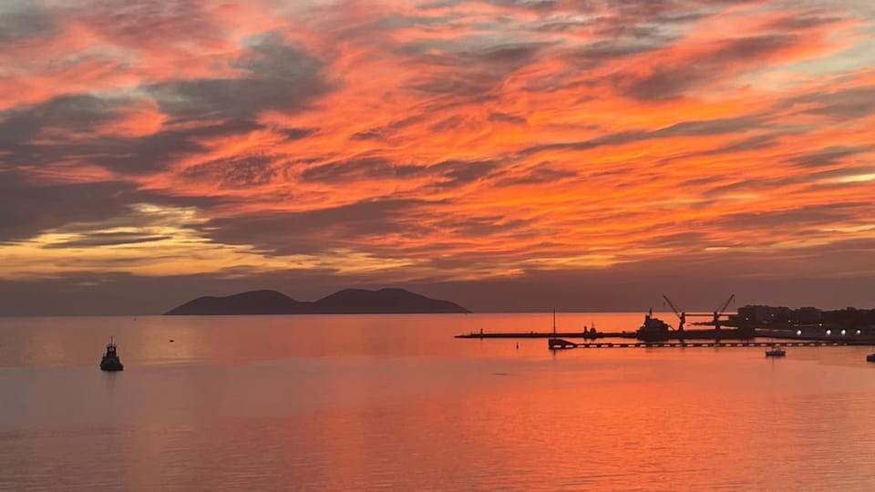 Marina Premium Hotel & Apartments Hotel in Vlorë