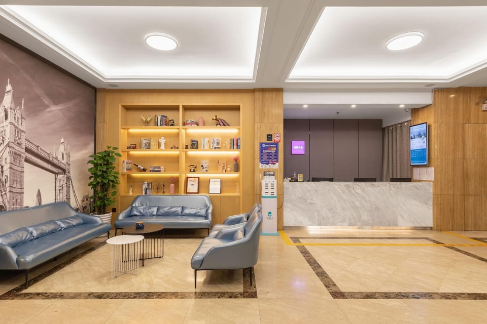 Up And In Guangdong Zhongshan West District Caihong Street Hotel in Guangzhou