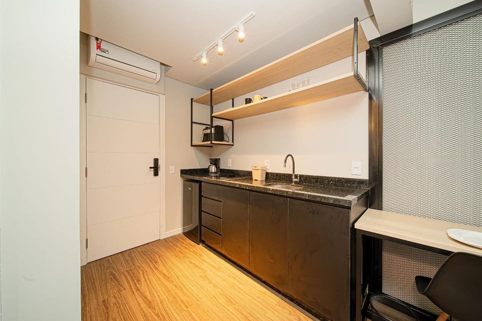 Apez Smart Studios Hotel in Joinville