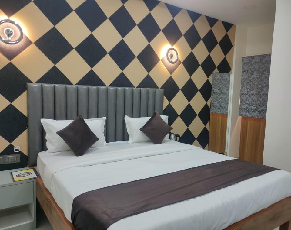 Hotel Abhijeet Inn Hotel in India