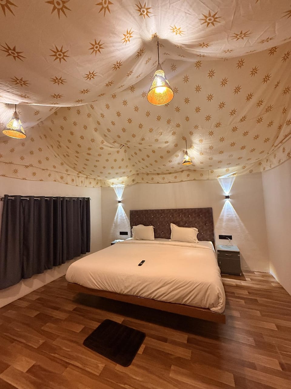 Open Sky Tent House Hotel in Mahabaleshwar