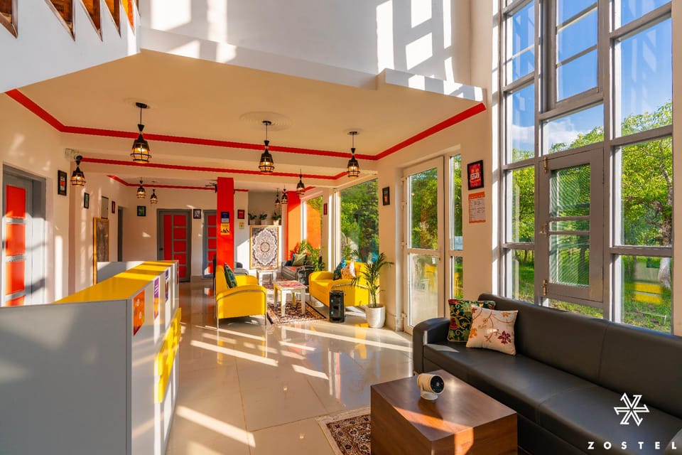 Shared lounge/TV area