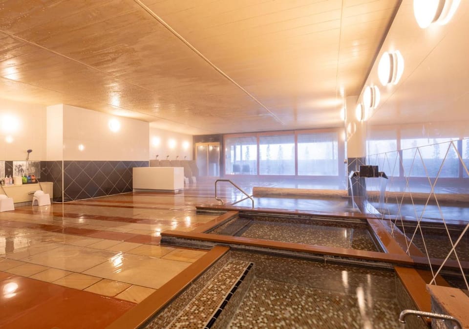 Hot spring bath