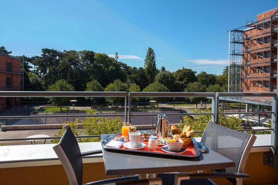 De La Cite Concorde Hotel [Duplicate ID 566880] Hotel in Caluire-et-Cuire