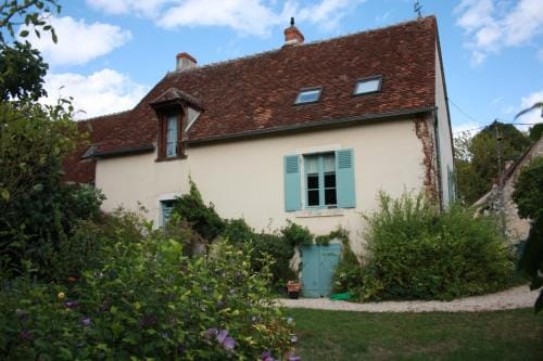 petite maison berrichonne Hotel in Centre-Val de Loire