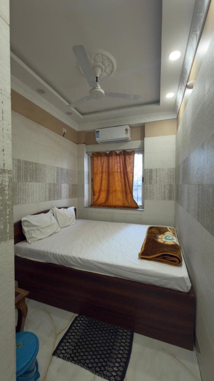 Radha Rani Guest House Hotel in Kolkata