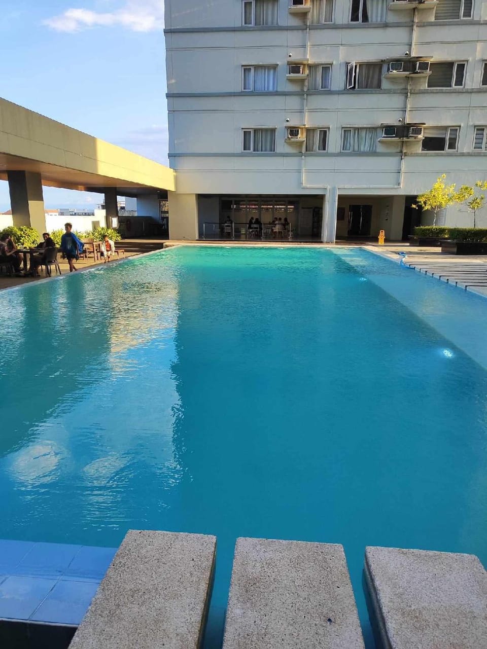 Relaxing condo - with free refreshing pool Hotel in Davao City