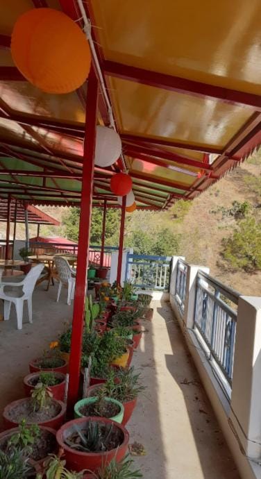 deepraj homestay and restuarant Hotel in Uttarakhand